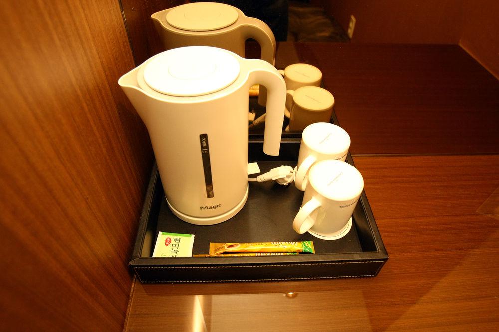 The California Hotel Seoul Seocho Екстериор снимка